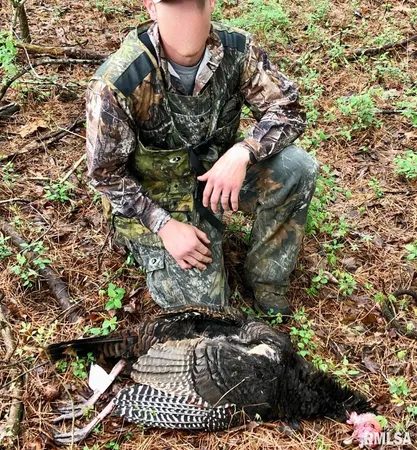 $753,000 | 26 Perkins Lane, Golconda, IL 62938