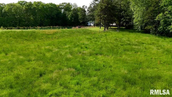 $753,000 | 26 Perkins Lane, Golconda, IL 62938