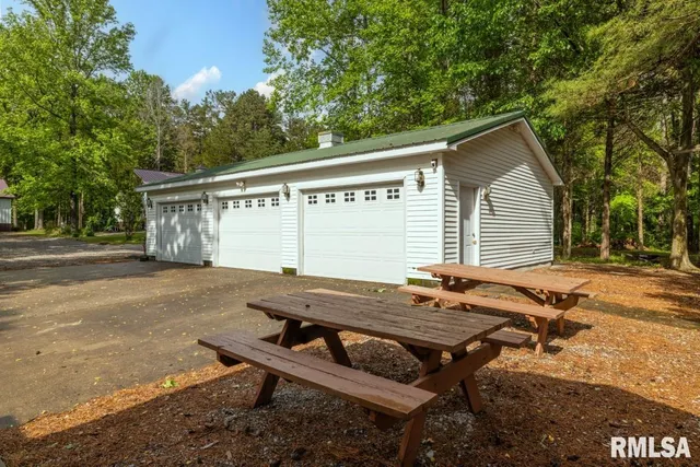 $395,000 | 26 Perkins Lane, Golconda, IL 62938