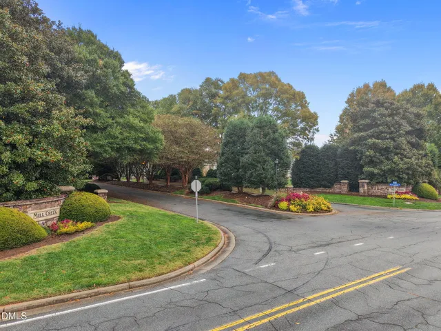 $435,990 | 105 Winged Foot Court, Mebane, NC 27302