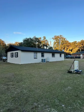$1,700 | 2863 County Road 238, Unit 238, Wildwood, FL 34785