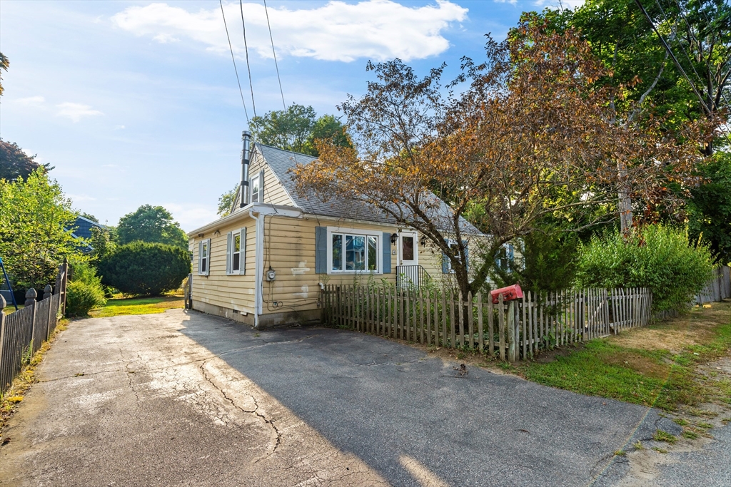 4 Arrowhead Trail Ipswich, MA 01938 - Photo 2 of 39 a view of a house with a yard