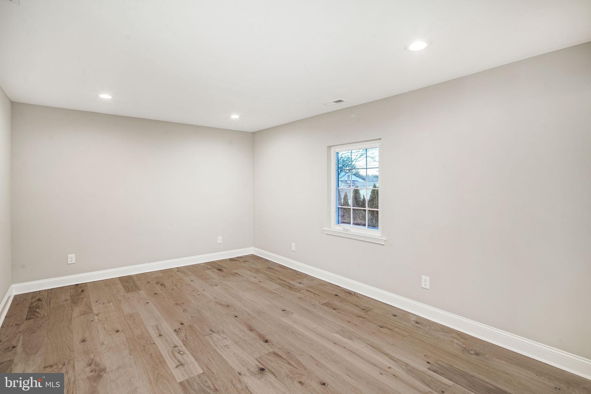 512 Berwyn Road Morrisville, PA 19067 - Photo 17 of 34 Bedroom
