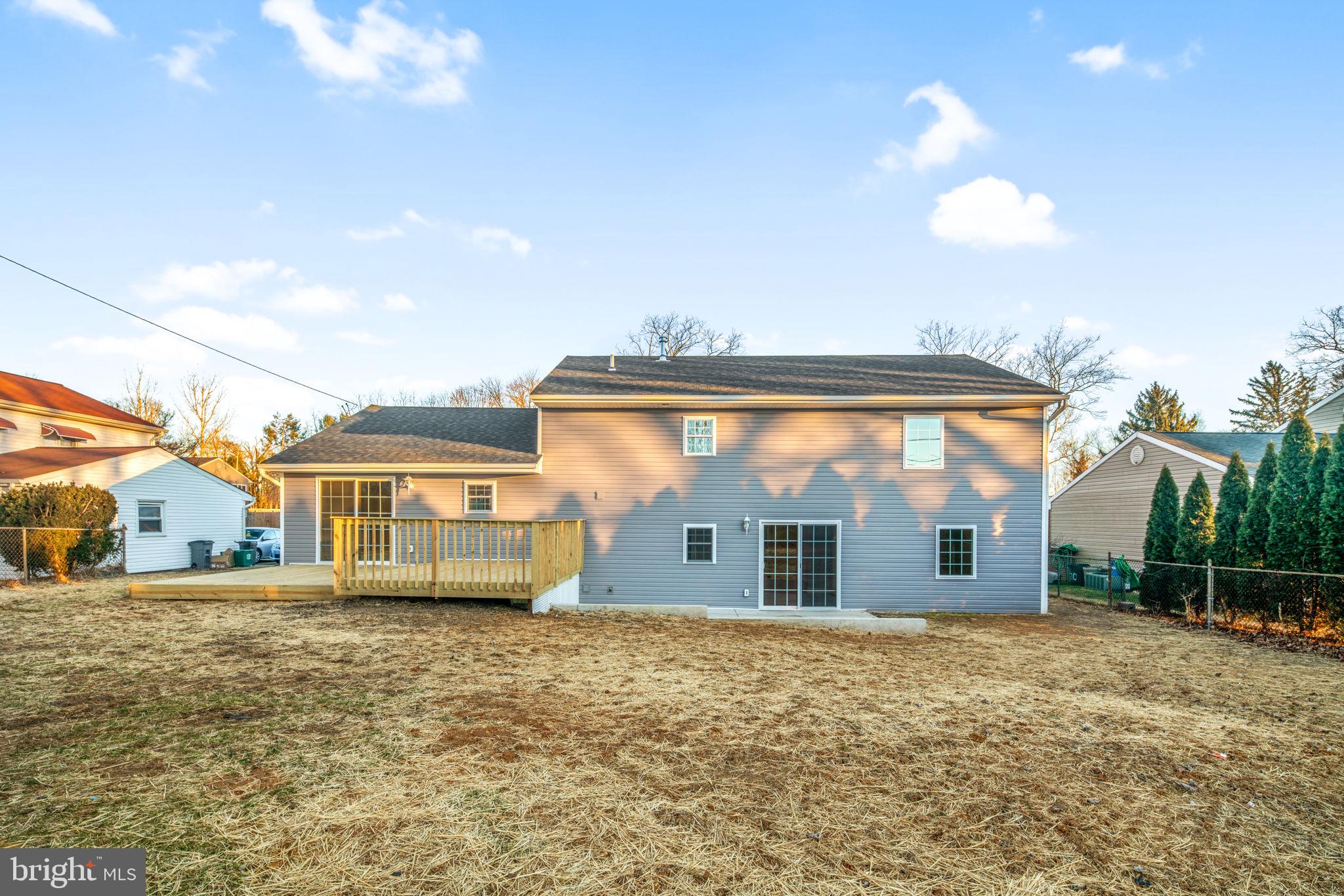 512 Berwyn Road Morrisville, PA 19067 - Photo 30 of 34 Exterior Back