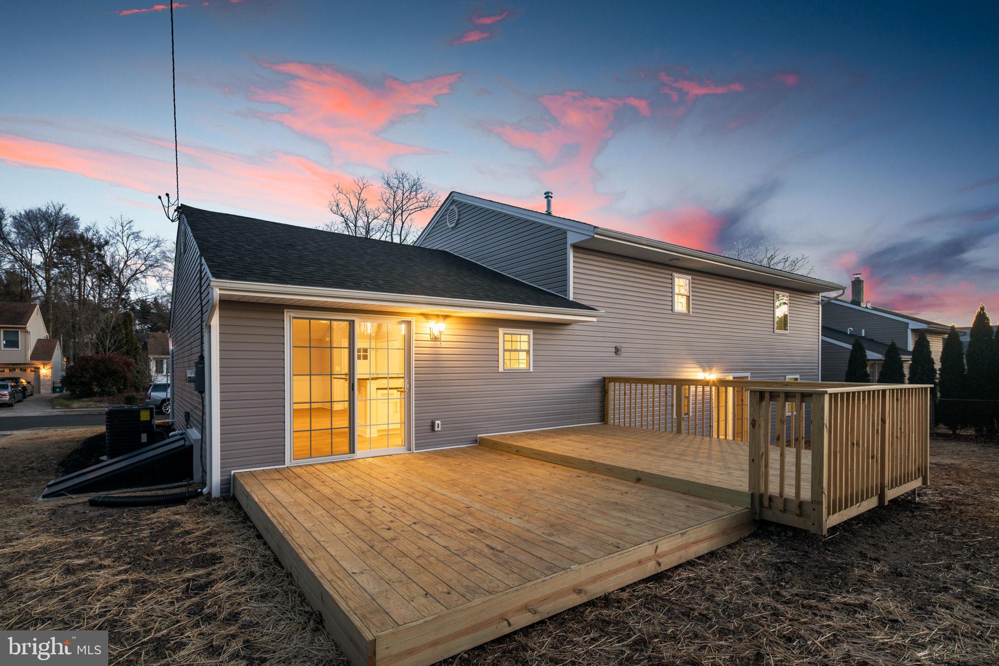 512 Berwyn Road Morrisville, PA 19067 - Photo 33 of 34 Exterior Back