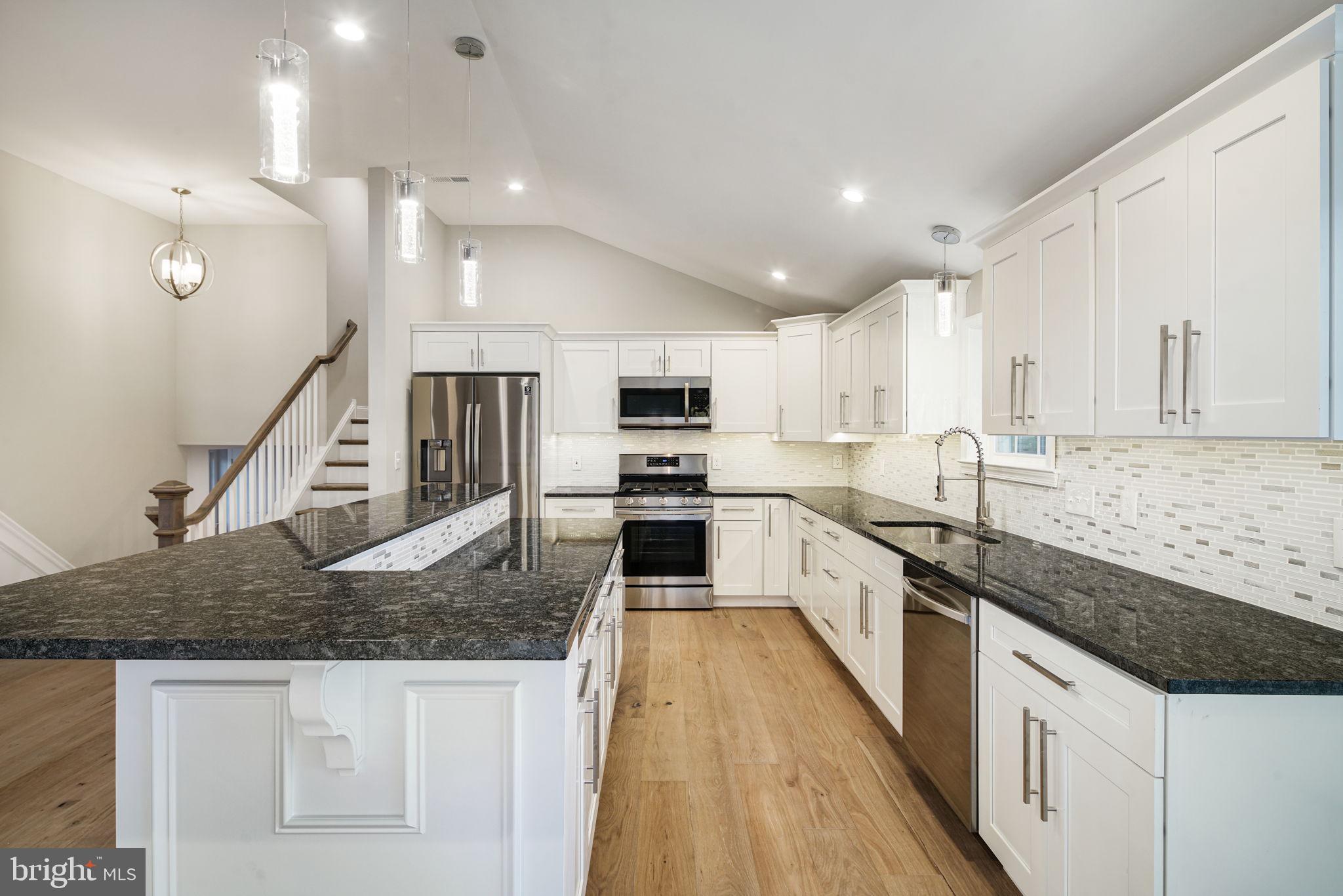512 Berwyn Road Morrisville, PA 19067 - Photo 9 of 34 Kitchen
