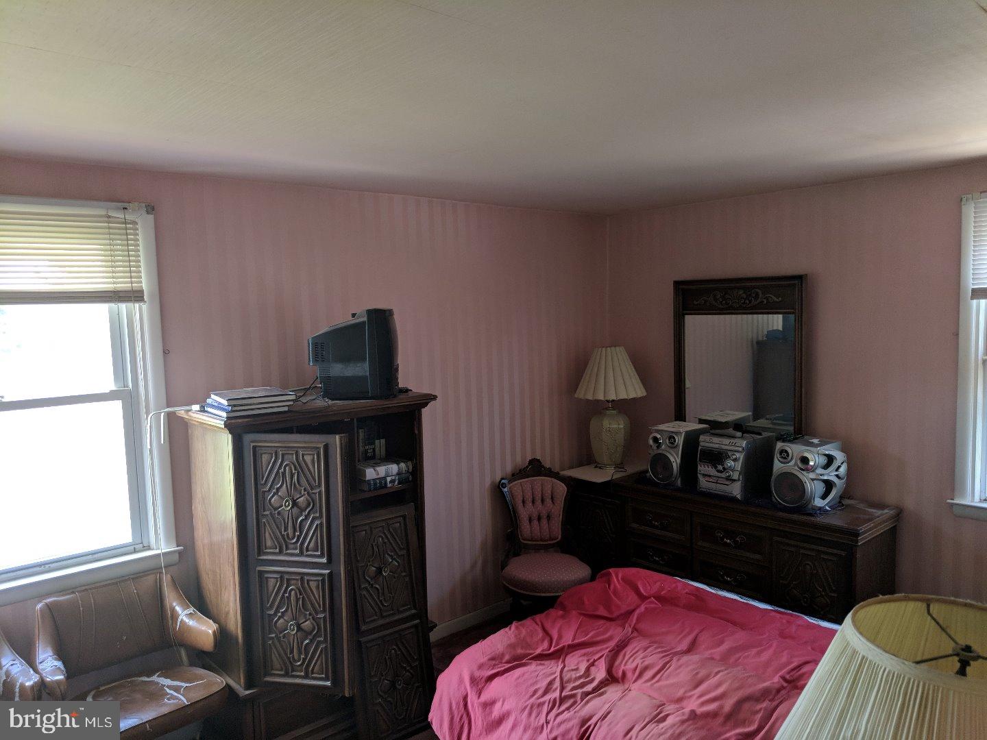 538 Wanamaker Road Jenkintown, PA 19046 - Photo 7 of 9 Gallery Image 7