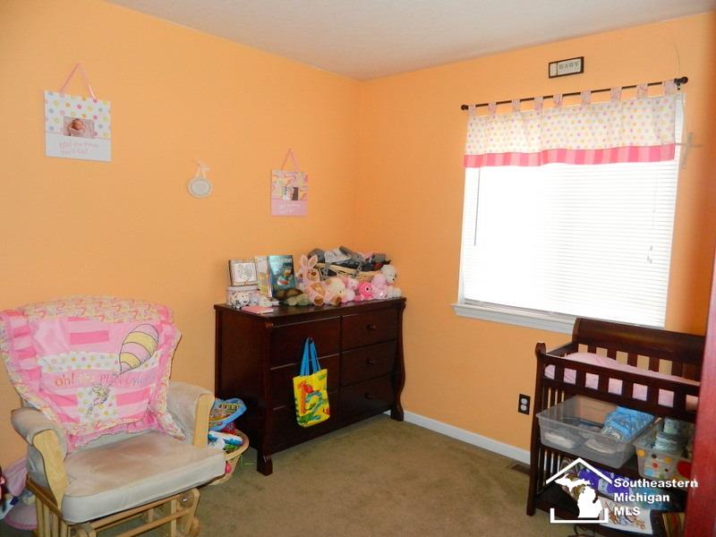 16603 Carter Road Woodhaven, MI 48183 - Photo 17 of 31