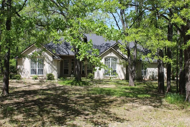 $349,999 | 4232 Barns Drive, Campbell, TX 75422