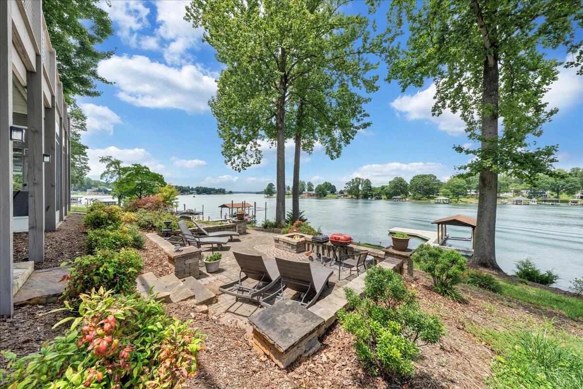 292 Cove Road Penhook, VA 24137 - Photo 6 of 66 074-MIB07648