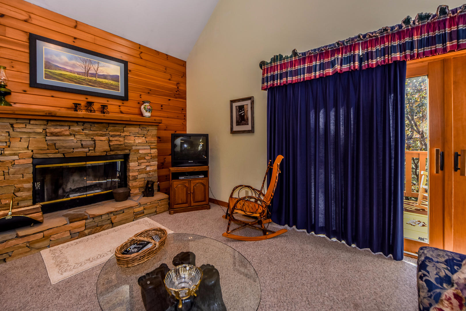 353 Laurel Road Townsend, TN 37882 - Photo 6 of 16 DSC_7856
