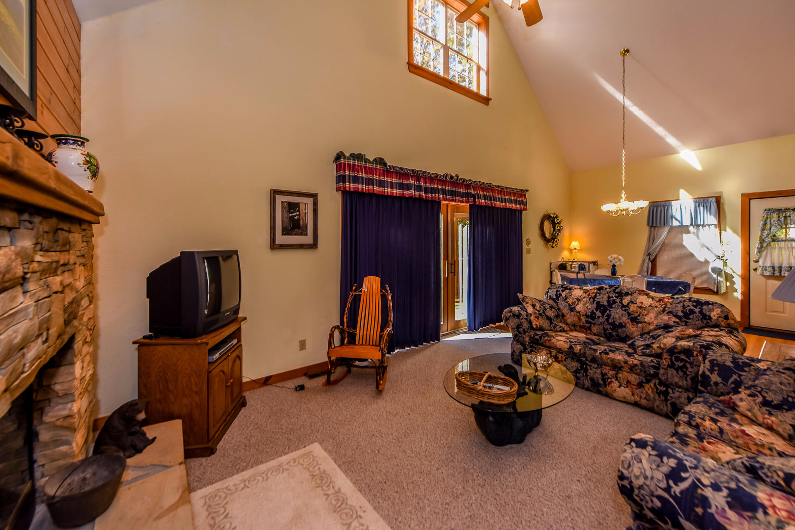 353 Laurel Road Townsend, TN 37882 - Photo 7 of 16 DSC_7857