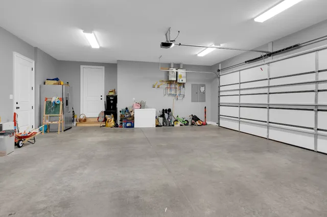 $899,000 | 84 Tri Star Court, Tullahoma, TN 37388