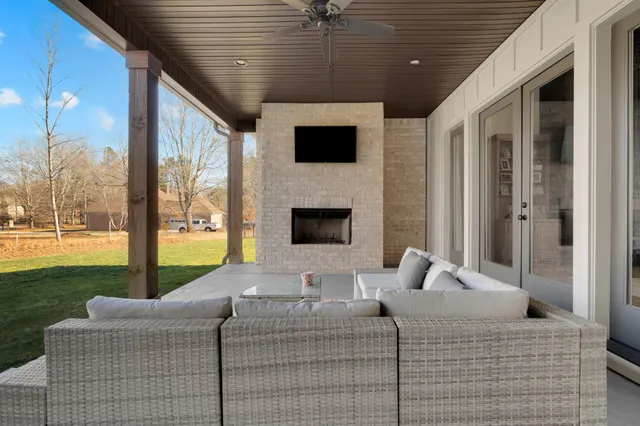 $899,000 | 84 Tri Star Court, Tullahoma, TN 37388