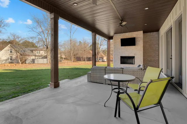 $899,000 | 84 Tri Star Court, Tullahoma, TN 37388