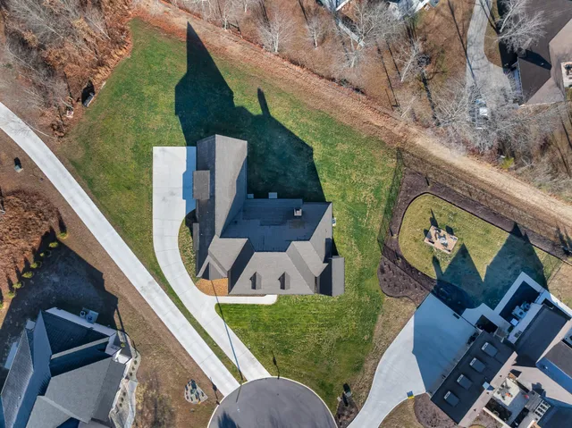 $899,000 | 84 Tri Star Court, Tullahoma, TN 37388