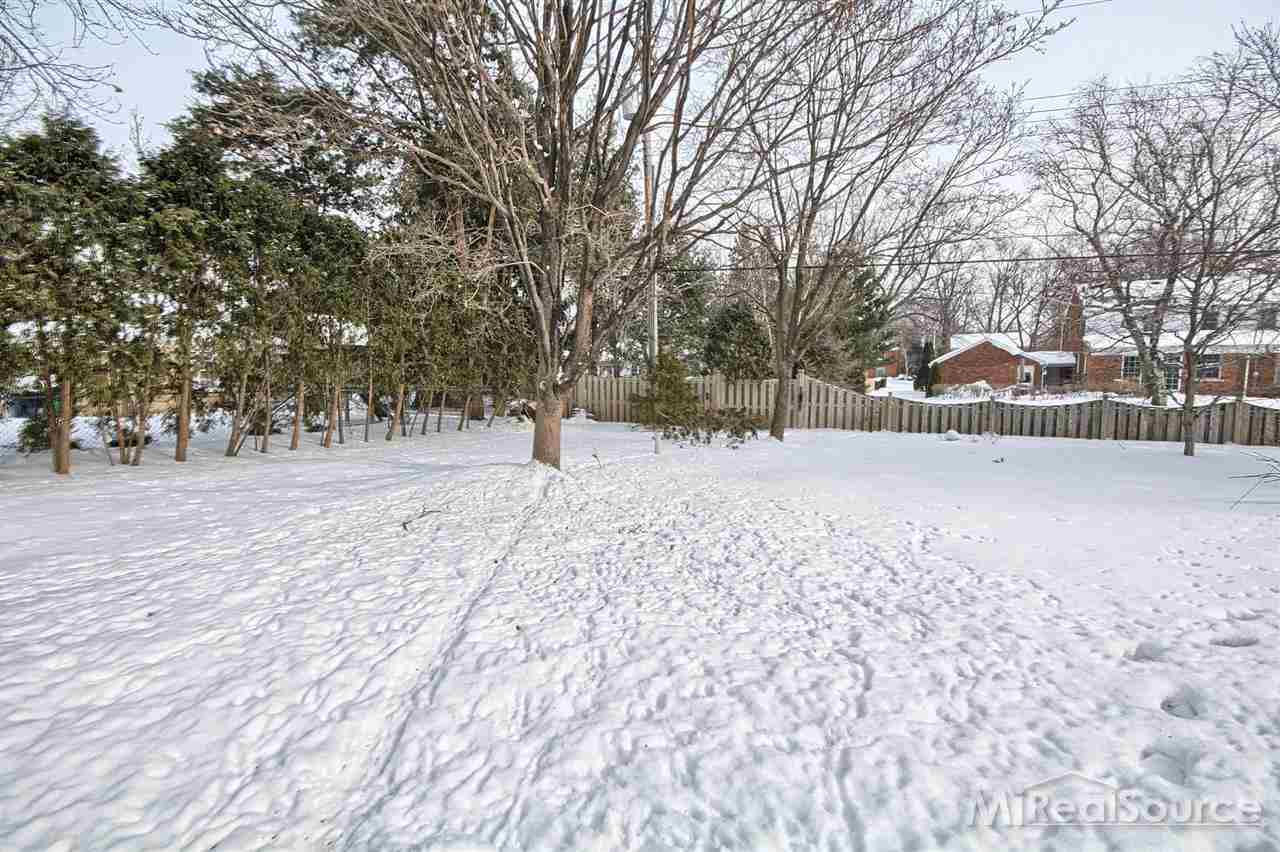 1142 Audubon Road Grosse Pointe Park, MI 48230 - Photo 5 of 23
