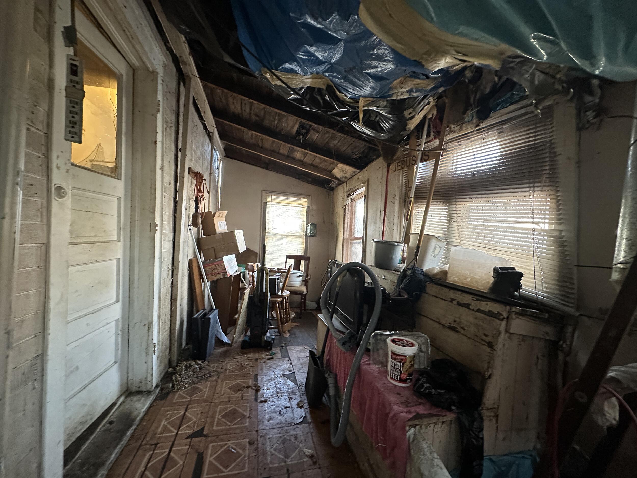 1924 West Grant Street Milwaukee, WI 53215 - Photo 16 of 20 img_3723