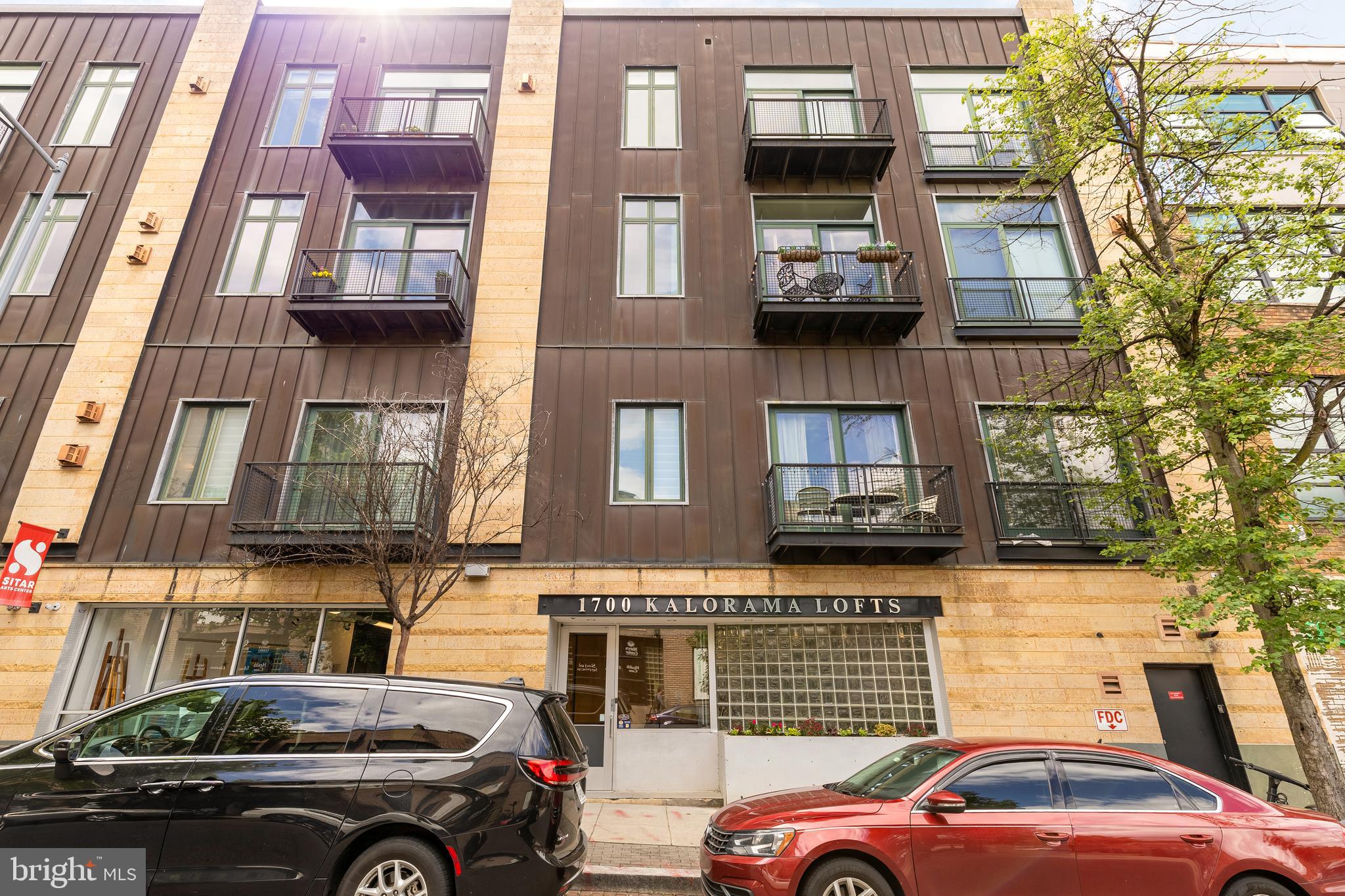 1700 Kalorama Road Northwest, Unit 206 Washington, DC 20009 - Photo 2 of 27 Gallery Image 2