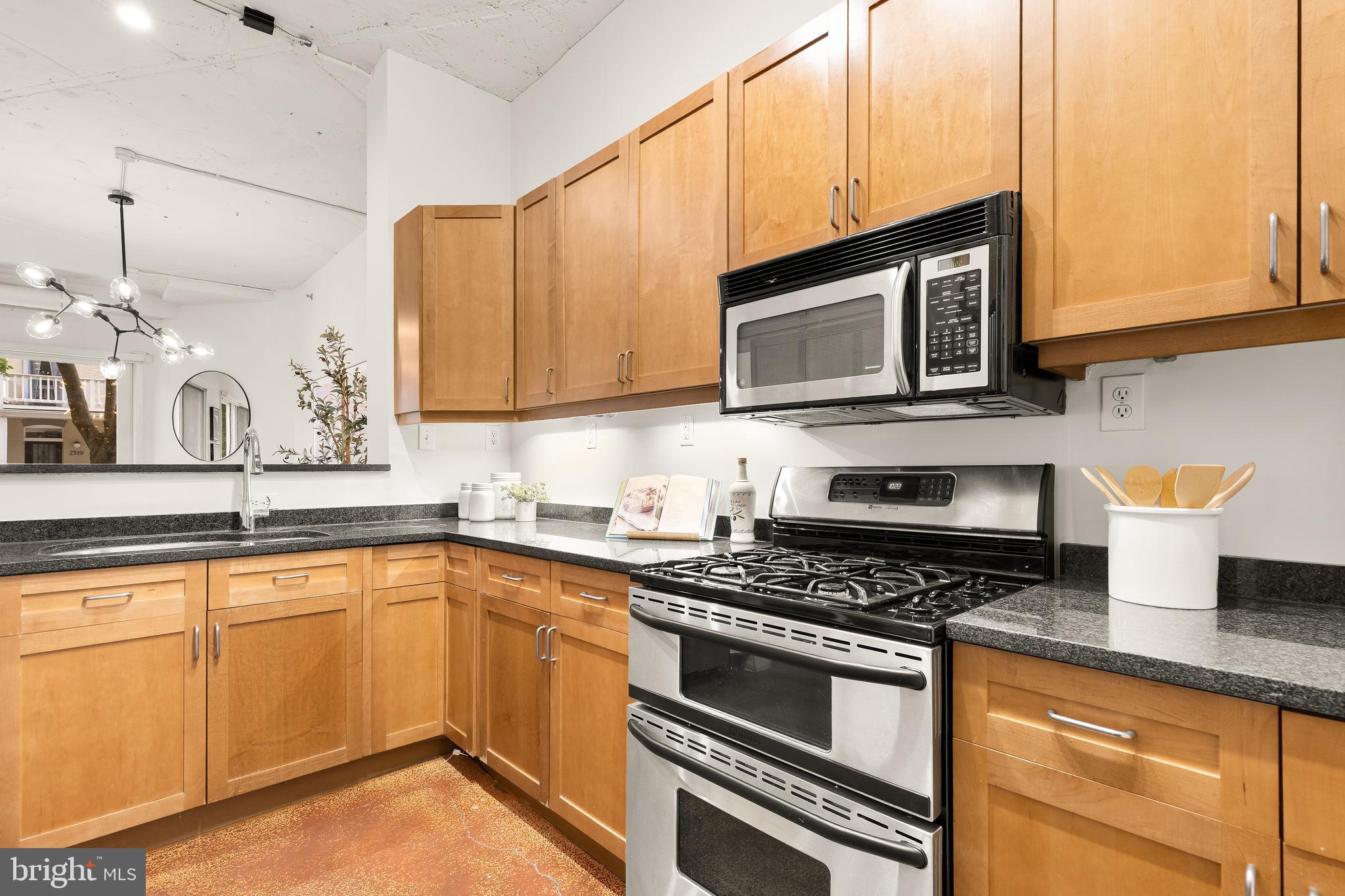 1700 Kalorama Road Northwest, Unit 206 Washington, DC 20009 - Photo 6 of 27 Gallery Image 6