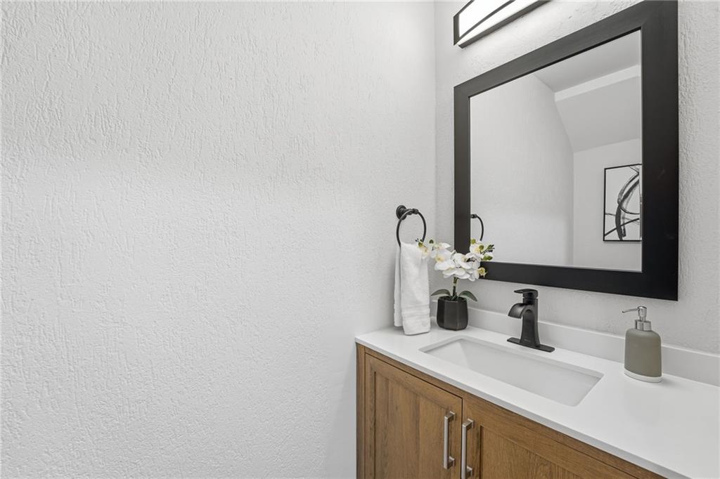 745 Cedar Pointe Court Southwest Marietta, GA 30008 - Photo 13 of 42