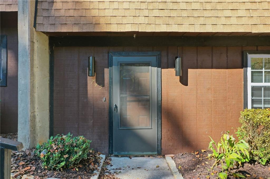 745 Cedar Pointe Court Southwest Marietta, GA 30008 - Photo 2 of 42