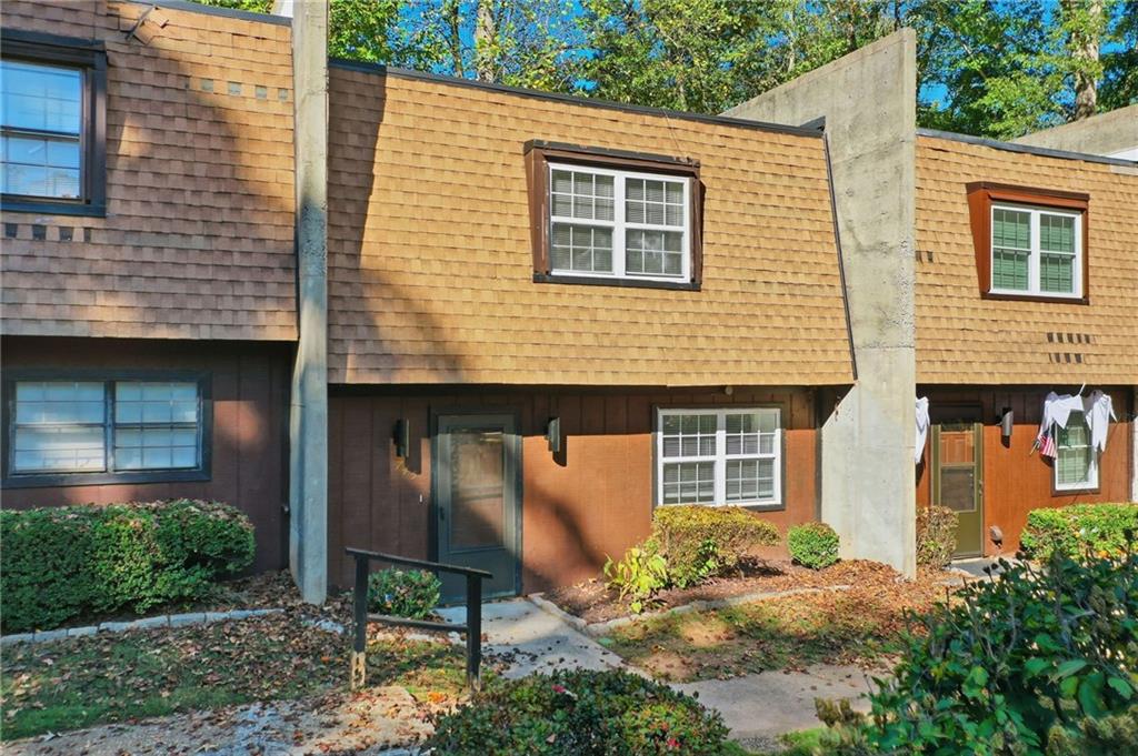 745 Cedar Pointe Court Southwest Marietta, GA 30008 - Photo 4 of 42