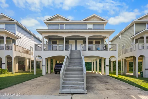 $1,900 | 259 Benachi Avenue, Unit B, Biloxi, MS 39530