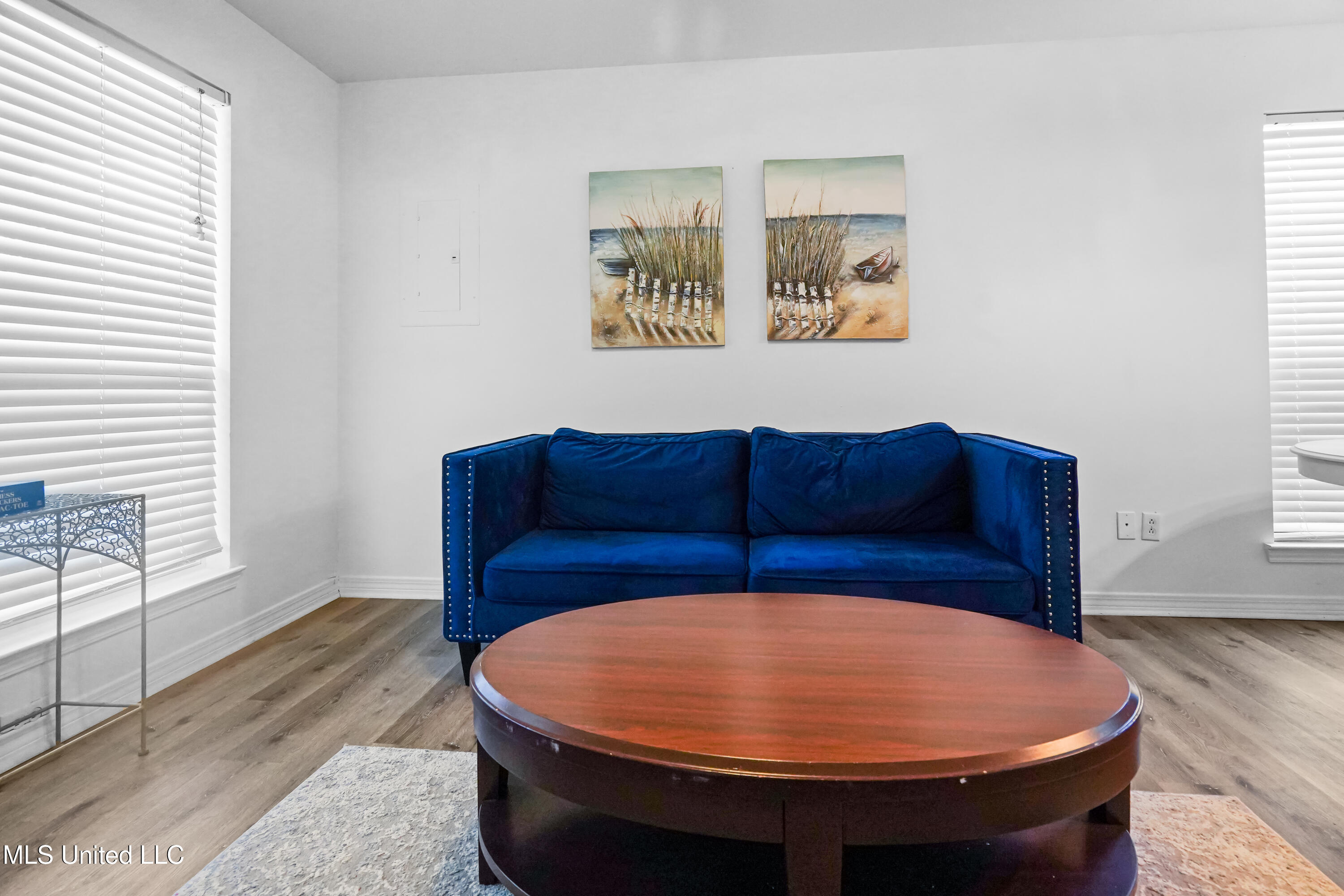 259 Benachi Avenue, Unit B Biloxi, MS 39530 - Photo 13 of 16 DSC02067