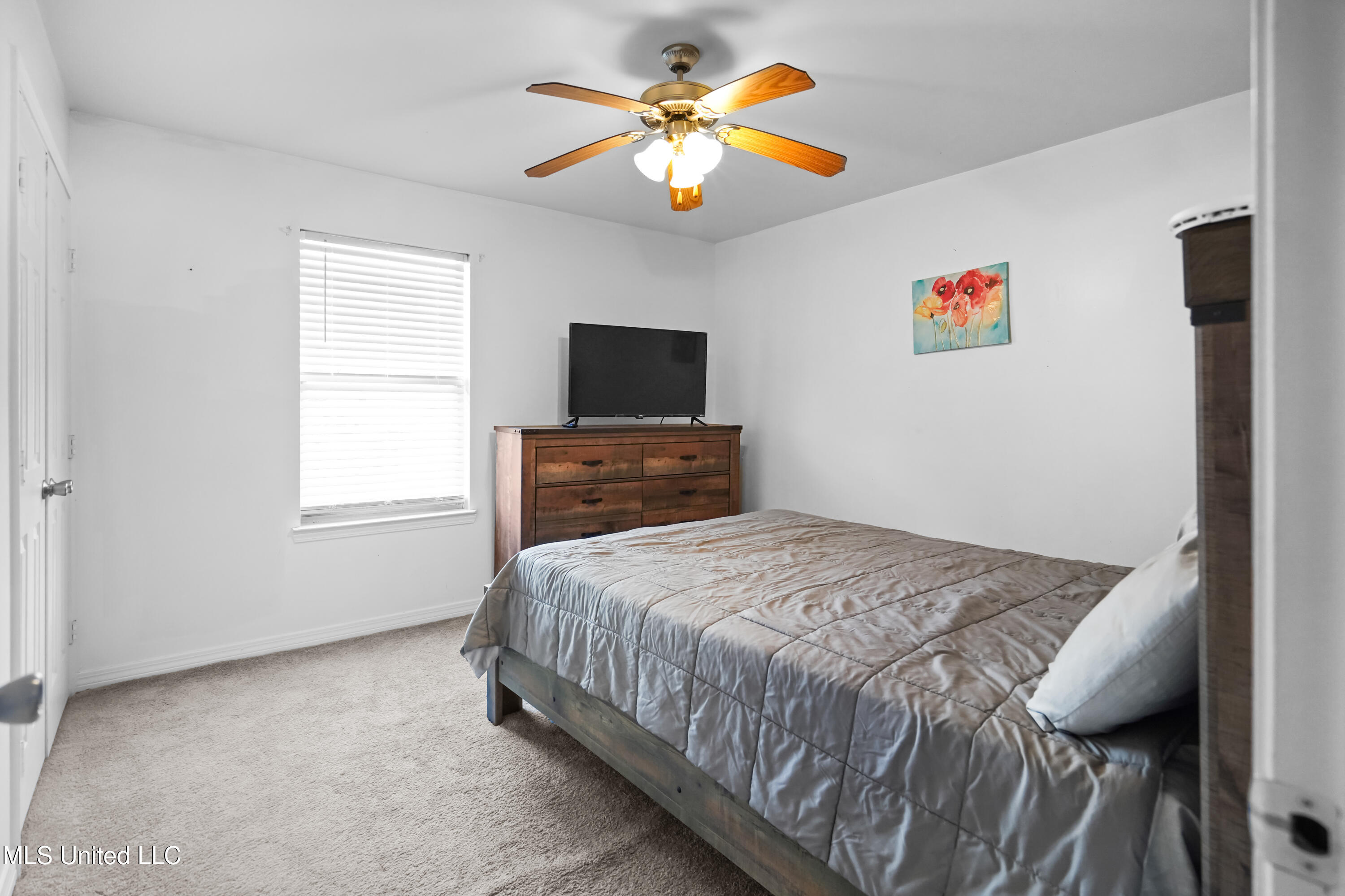 259 Benachi Avenue, Unit B Biloxi, MS 39530 - Photo 14 of 16 DSC02110