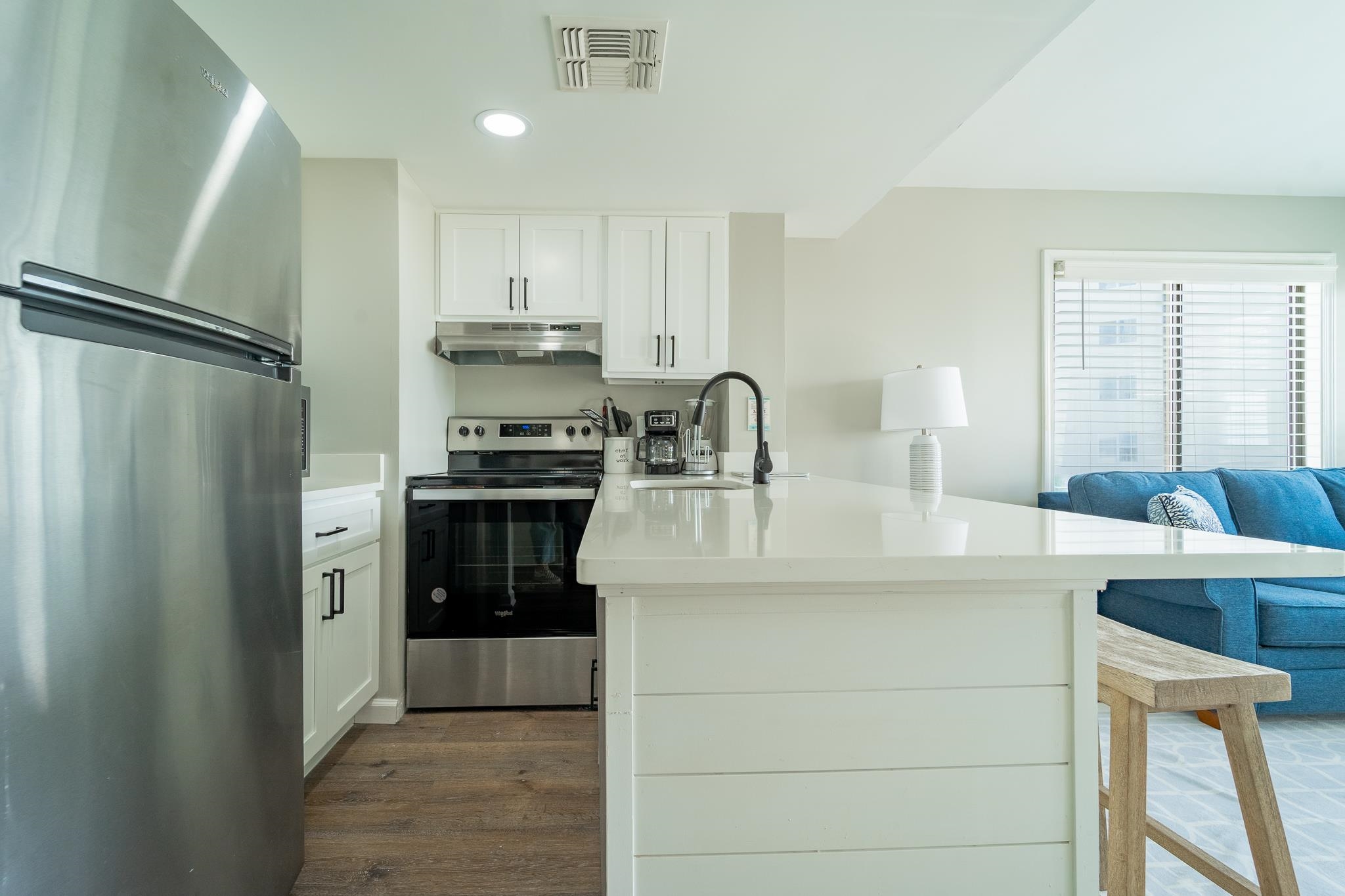497 Plantation Road, Unit 1243 Gulf Shores, AL 36542 - Photo 4 of 18 Kitchen