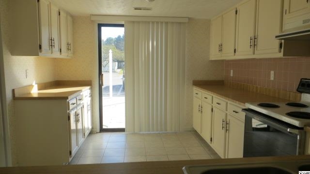 1340 E Turkey Ridge Road, Unit E Surfside Beach, SC 29575 - Photo 3 of 22