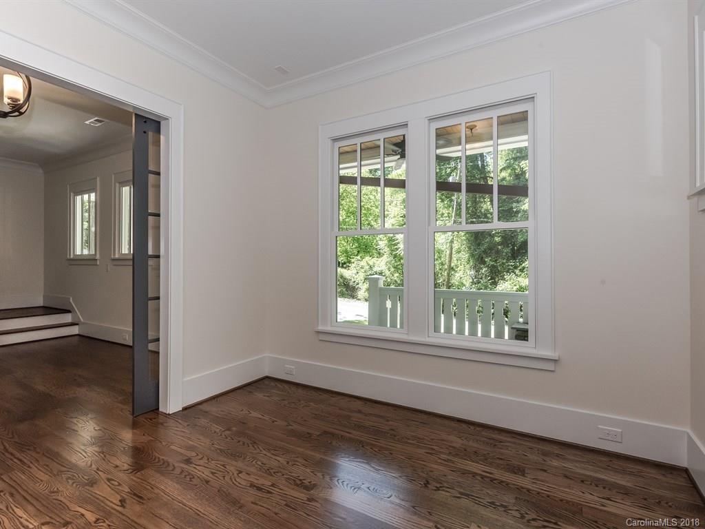 5617 Closeburn Road Charlotte, NC 28210 - Photo 4 of 28 Gallery Image 4