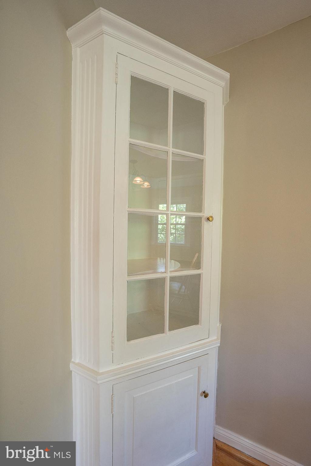 541 North Manoa Road Havertown, PA 19083 - Photo 10 of 33