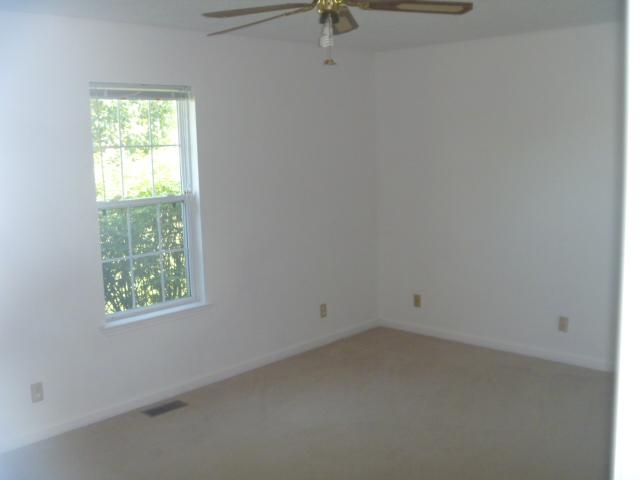 549 Thompson Road Unionville, TN 37180 - Photo 10 of 12 Gallery Image 10