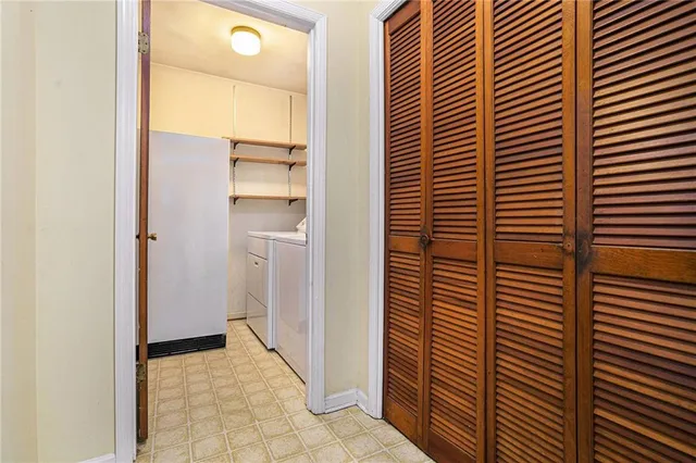 $395,000 | 4304 Lindsey Way Northeast, Roswell, GA 30075