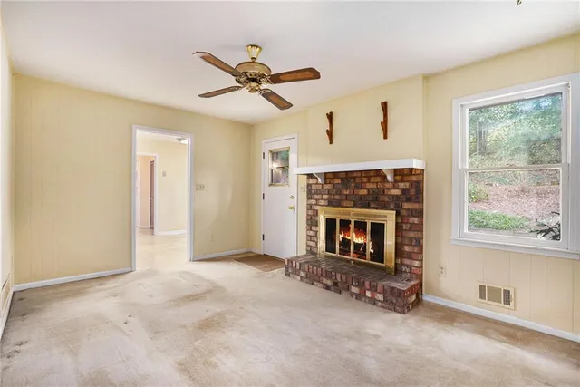 $395,000 | 4304 Lindsey Way Northeast, Roswell, GA 30075