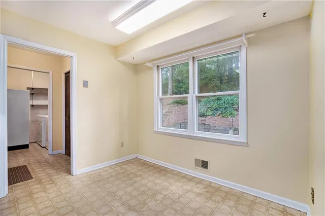 $395,000 | 4304 Lindsey Way Northeast, Roswell, GA 30075