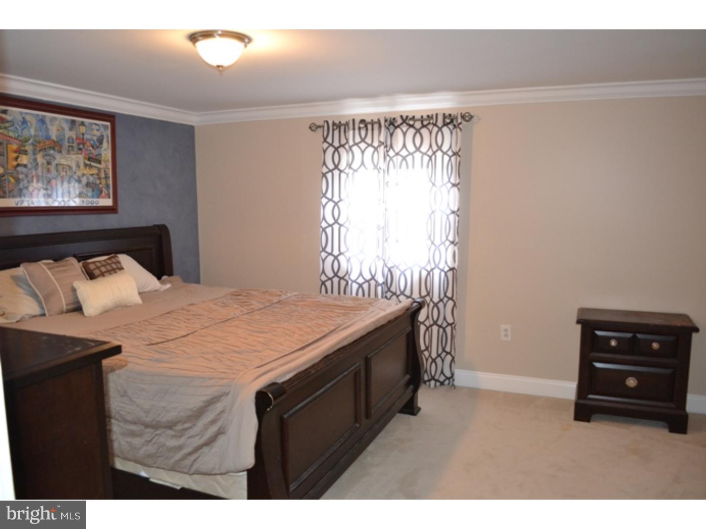 207 Ridgefield Road Philadelphia, PA 19154 - Photo 14 of 22