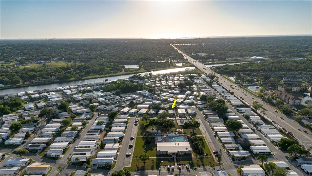 372 Cobia Way Oldsmar, FL 34677 - Photo 3 of 52