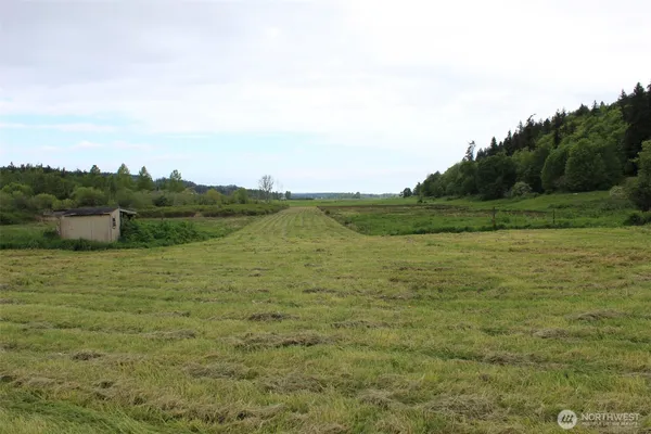 $899,000 | 2600 Center Valley Road, Chimacum, WA 98325