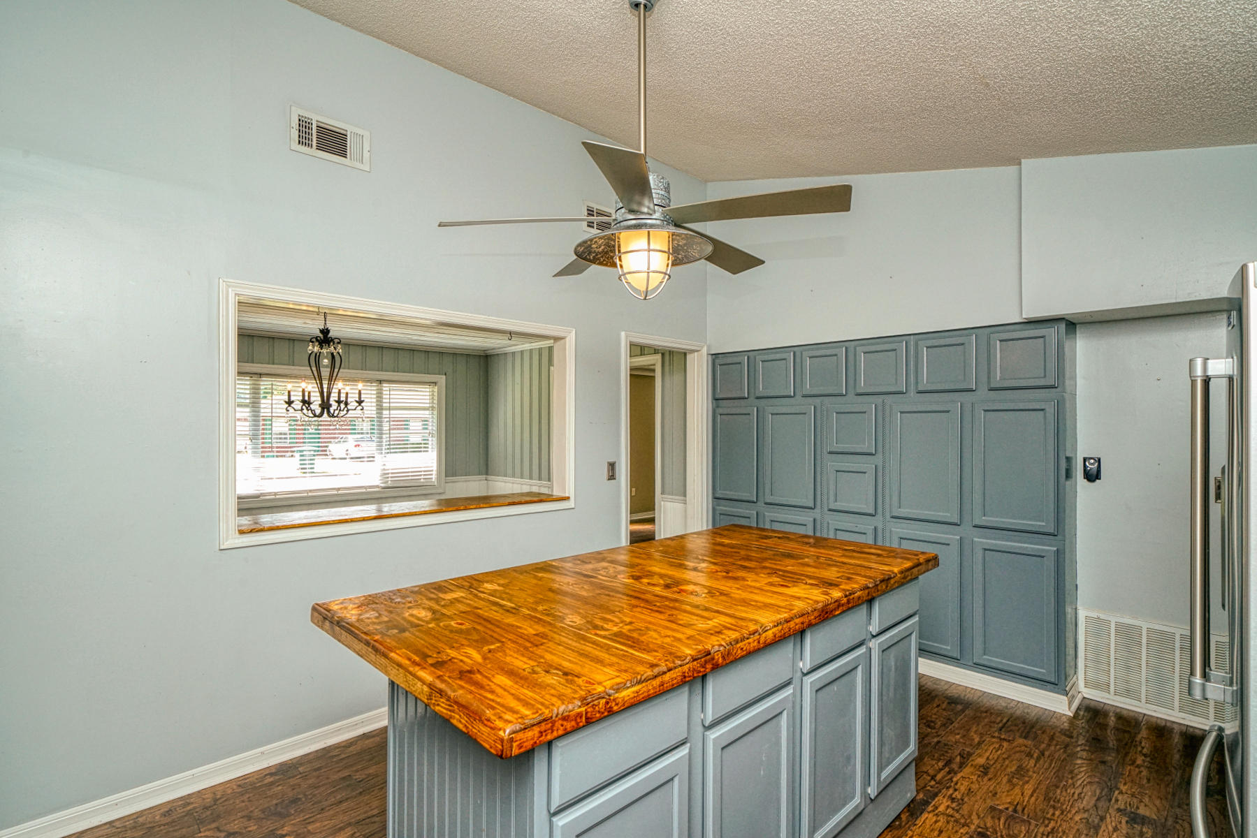 125 Patton Street Crestview, FL 32539 - Photo 8 of 24 DSC01376_62