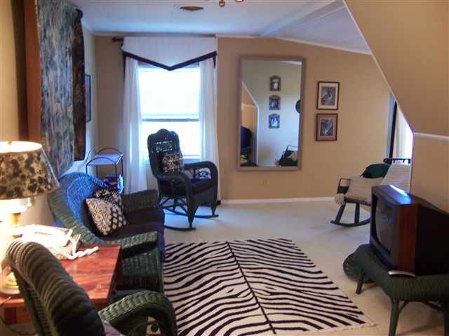 5814 North Prospect Road Peoria, IL 61614 - Photo 13 of 15 Gallery Image 13