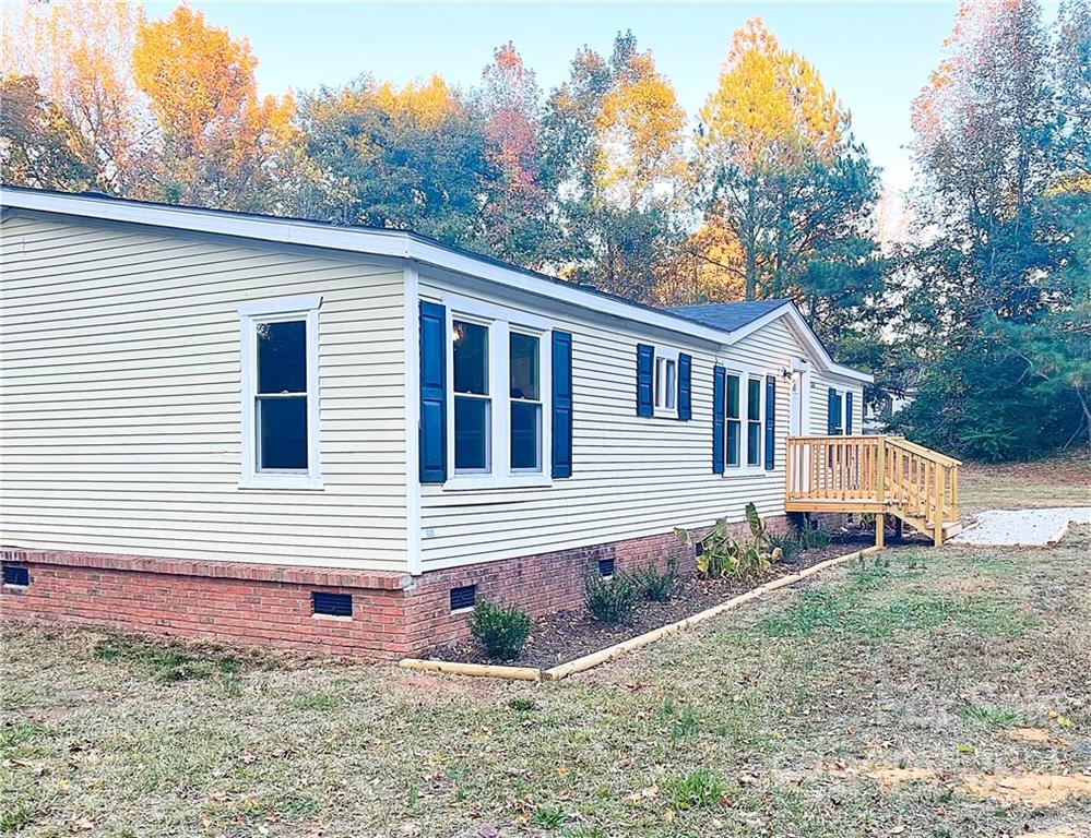 5982 Old Winnsboro Road Blackstock, SC 29014 - Photo 3 of 37 Gallery Image 3