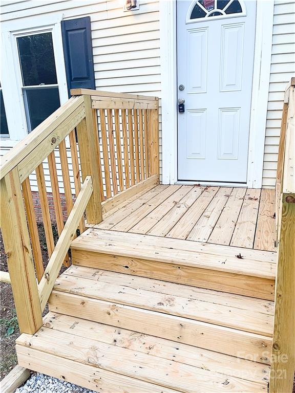 5982 Old Winnsboro Road Blackstock, SC 29014 - Photo 5 of 37 Gallery Image 5