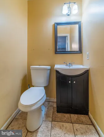 $285,000 | 5936 Applegarth Place, Capitol Heights, MD 20743