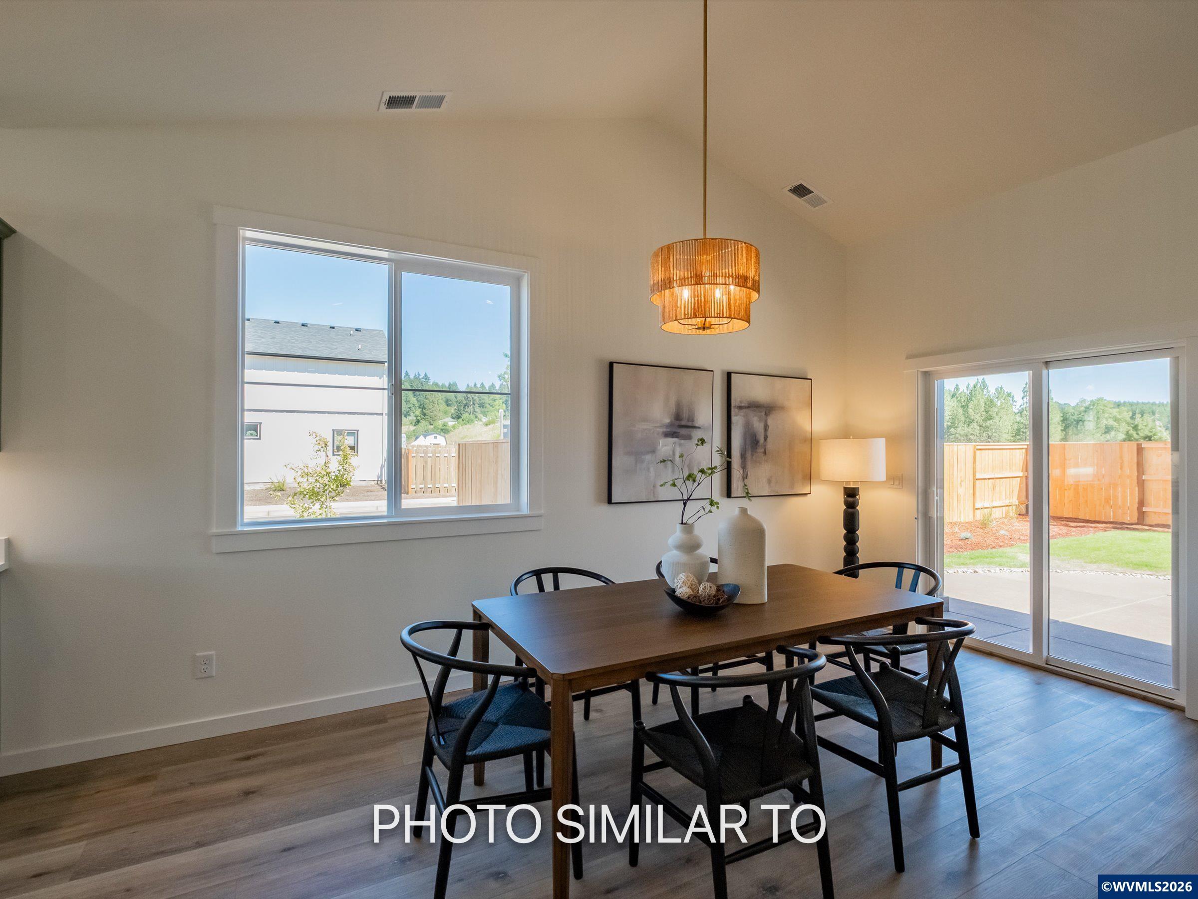 541 Southwest Rose Avenue Dallas, OR 97338 - Photo 10 of 35