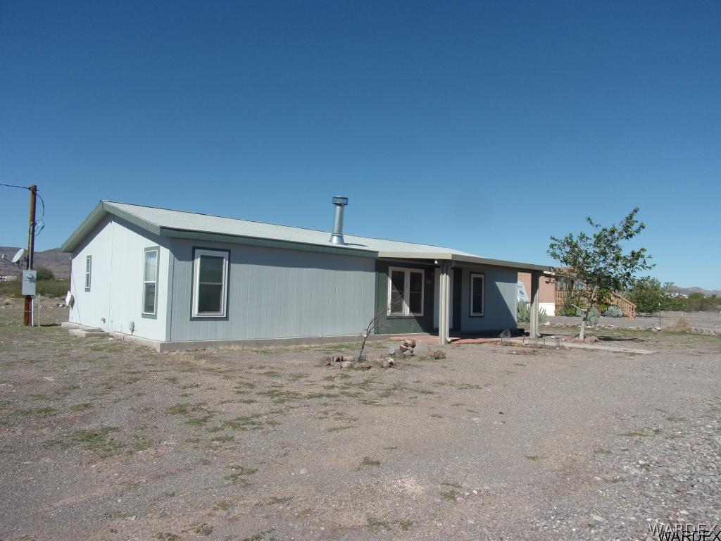 4229 Drake Road Golden Valley, AZ 86413 - Photo 3 of 19