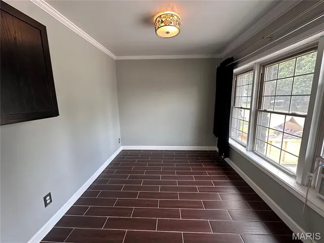 $237,000 | 203 North Kingshighway, Sikeston, MO 63801