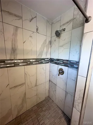 $237,000 | 203 North Kingshighway, Sikeston, MO 63801